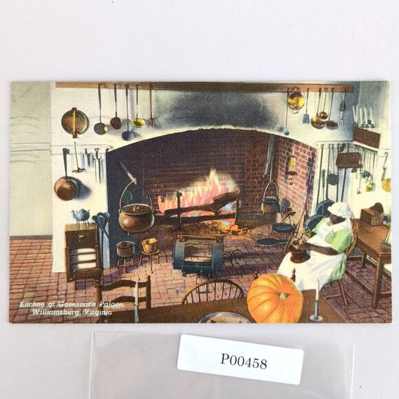 Kitchen of Governor's Palace Williamsburg VA 1940s Linen Postcard PC 1950 - Picture 1 of 2